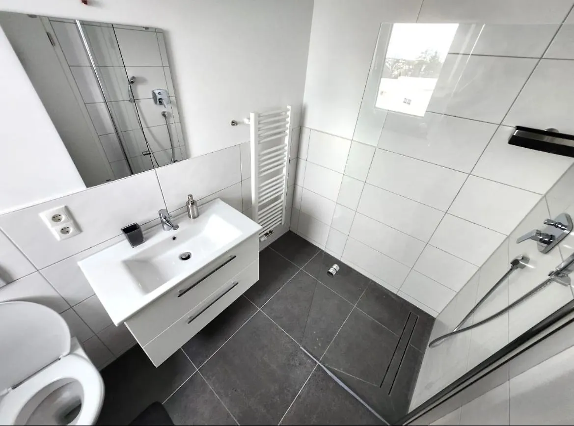 Modernes Apartment Mit Wifi, Aufzug & Kostenlos Parken El-Living Augsburg